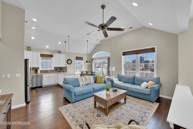 1903 W Pennsylvania Avenue, Ortley Beach, NJ 08751