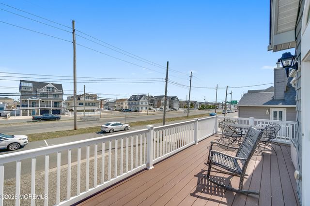 1903 W Pennsylvania Avenue, Ortley Beach, NJ 08751