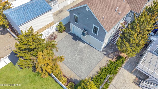 1903 W Pennsylvania Avenue, Ortley Beach, NJ 08751