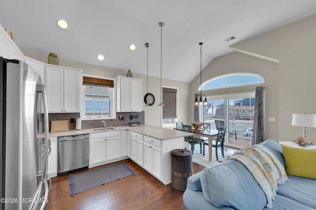 1903 W Pennsylvania Avenue, Ortley Beach, NJ 08751