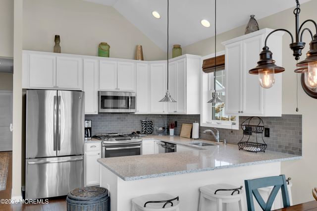 1903 W Pennsylvania Avenue, Ortley Beach, NJ 08751