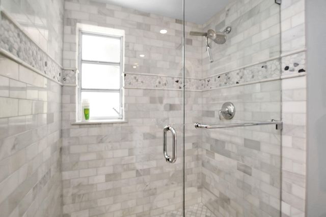 141 Aregood Ln Unit C1, Plantation Key, FL 33036