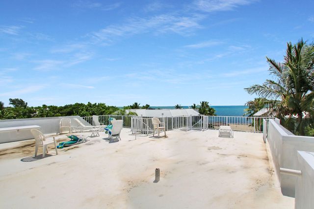 141 Aregood Ln Unit C1, Plantation Key, FL 33036
