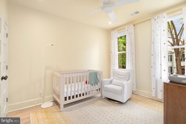 2325 20TH ST NW, Washington, DC 20009