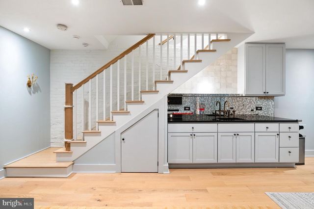 2325 20TH ST NW, Washington, DC 20009