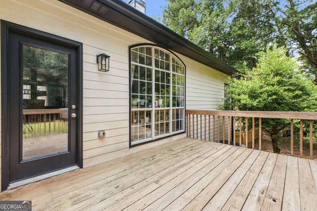 1632 Woodridge Bend, Mcdonough, GA 30252