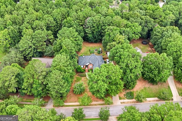 1632 Woodridge Bend, Mcdonough, GA 30252