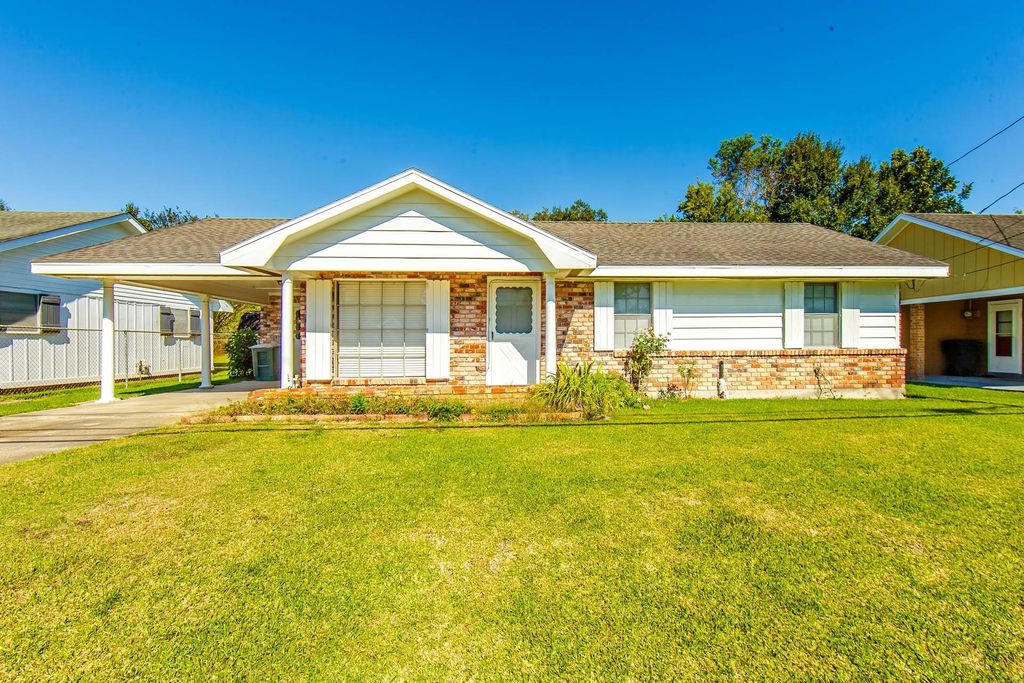 241 Idlewild Drive, Houma, LA 70364