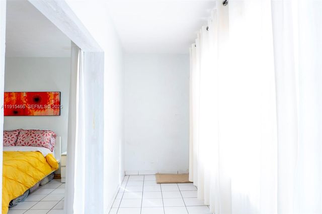 122 NE 204th Street 3, Miami Gardens, FL 33179