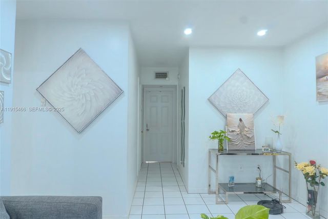 122 NE 204th Street 3, Miami Gardens, FL 33179