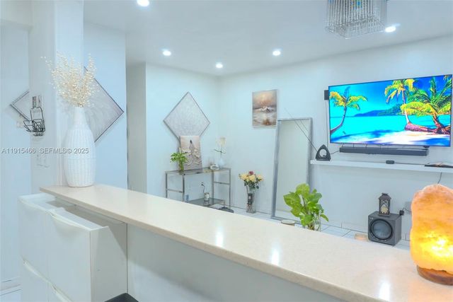 122 NE 204th Street 3, Miami Gardens, FL 33179
