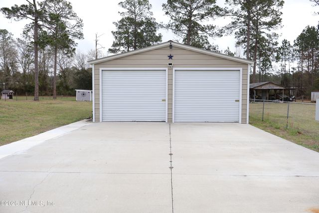 11767 FAYE RD Road, Macclenny, FL 32063