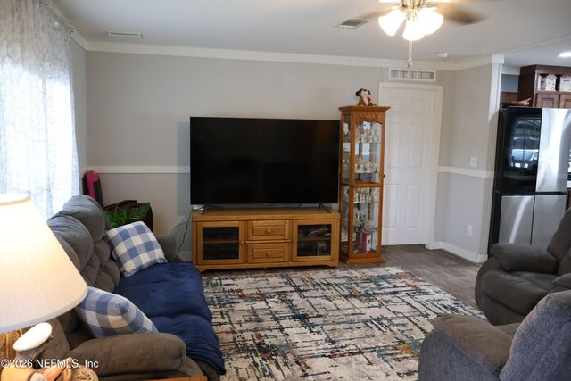 11767 FAYE RD Road, Macclenny, FL 32063