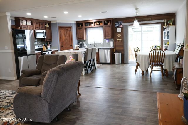 11767 FAYE RD Road, Macclenny, FL 32063