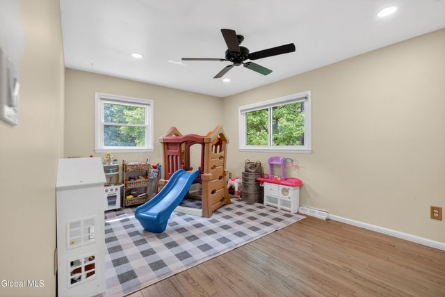 18 Michael Drive, Saratoga Springs, Inside, NY 12866