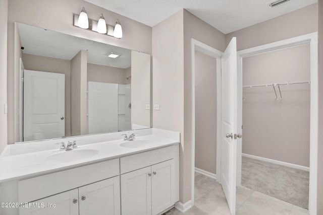 2760 LAUREL FALLS Drive, Green Cove Springs, FL 32043