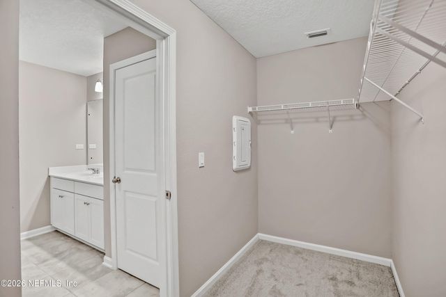 2760 LAUREL FALLS Drive, Green Cove Springs, FL 32043
