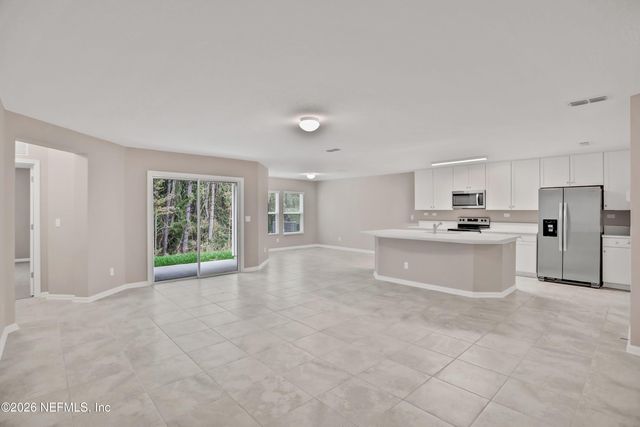 2760 LAUREL FALLS Drive, Green Cove Springs, FL 32043