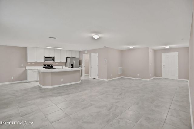2760 LAUREL FALLS Drive, Green Cove Springs, FL 32043