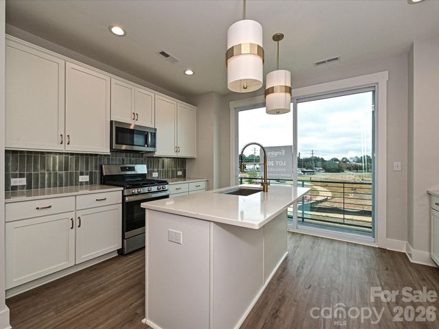 1619 Polk Street EQX0207, Charlotte, NC 28206