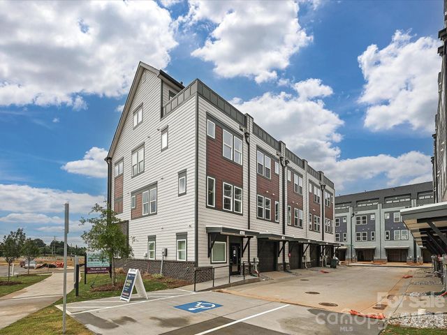 1619 Polk Street EQX0207, Charlotte, NC 28206