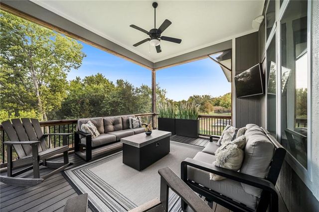 26138 W 96th Street, Lenexa, KS 66227