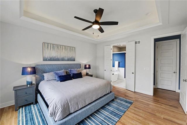 26138 W 96th Street, Lenexa, KS 66227