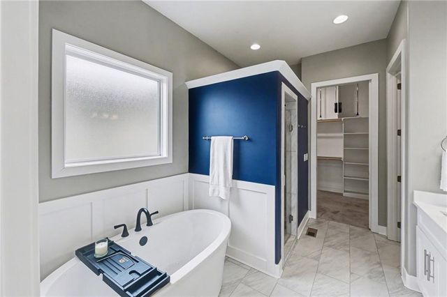 26138 W 96th Street, Lenexa, KS 66227