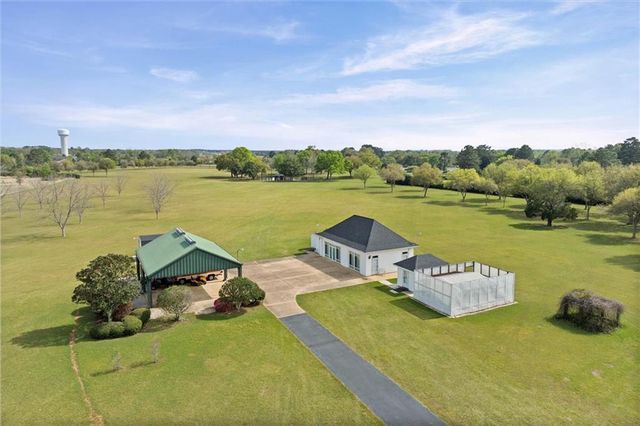 10447 Jeff Hamilton Road, Mobile, AL 36695