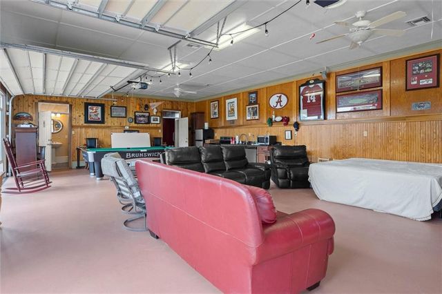 10447 Jeff Hamilton Road, Mobile, AL 36695