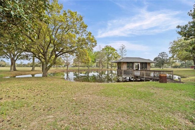 10447 Jeff Hamilton Road, Mobile, AL 36695