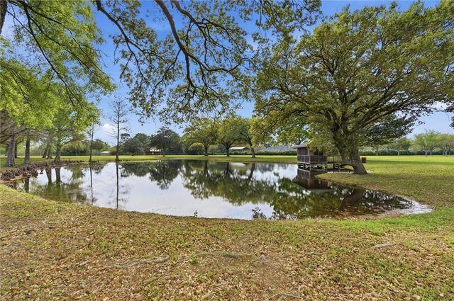 10447 Jeff Hamilton Road, Mobile, AL 36695