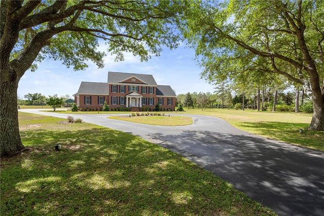 10447 Jeff Hamilton Road, Mobile, AL 36695