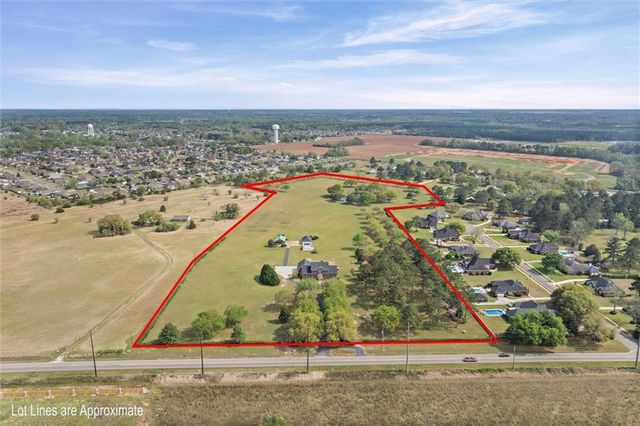 10447 Jeff Hamilton Road, Mobile, AL 36695