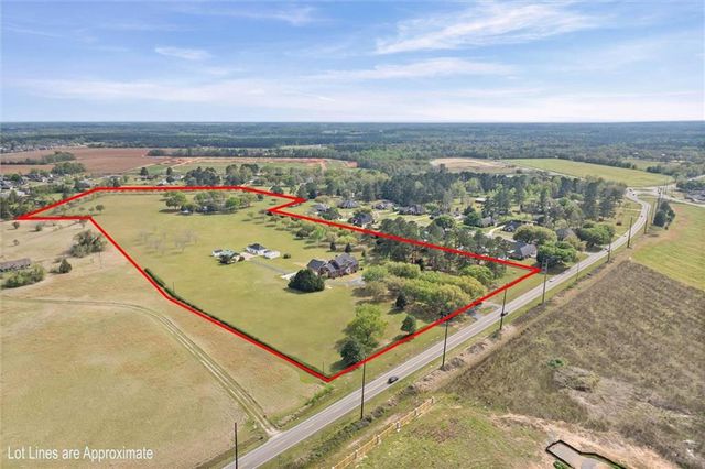 10447 Jeff Hamilton Road, Mobile, AL 36695