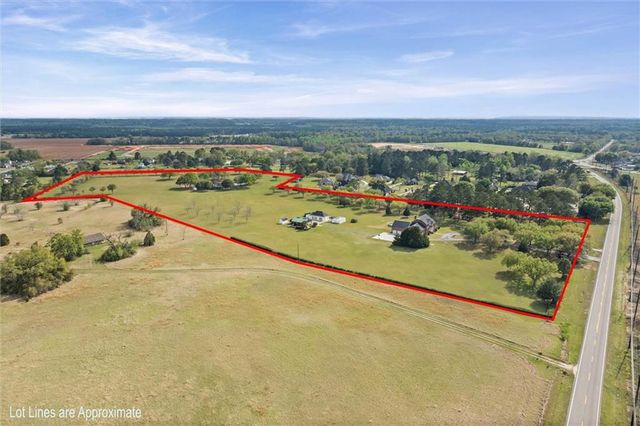 10447 Jeff Hamilton Road, Mobile, AL 36695