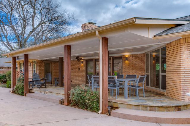 7015 Midbury Drive, Dallas, TX 75230