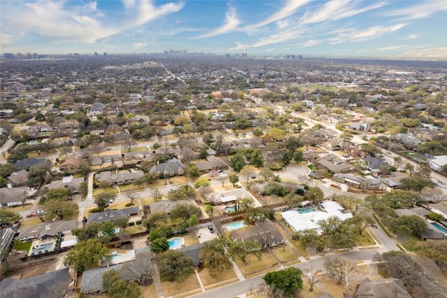 7015 Midbury Drive, Dallas, TX 75230