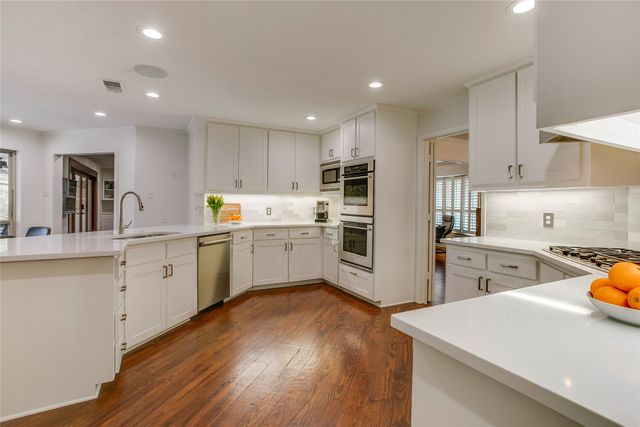 7015 Midbury Drive, Dallas, TX 75230