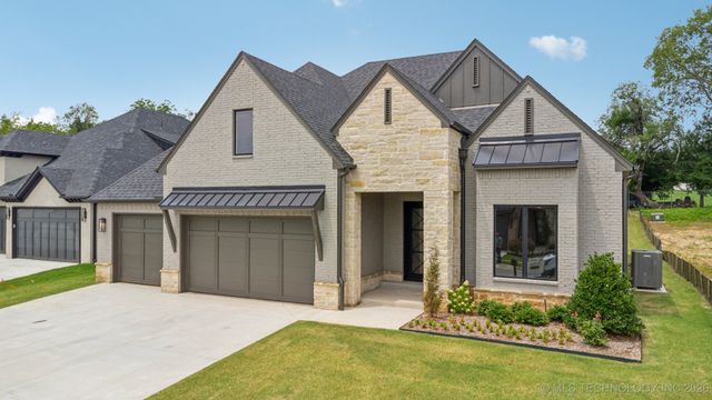 11260 S Fir Avenue, Jenks, OK 74037