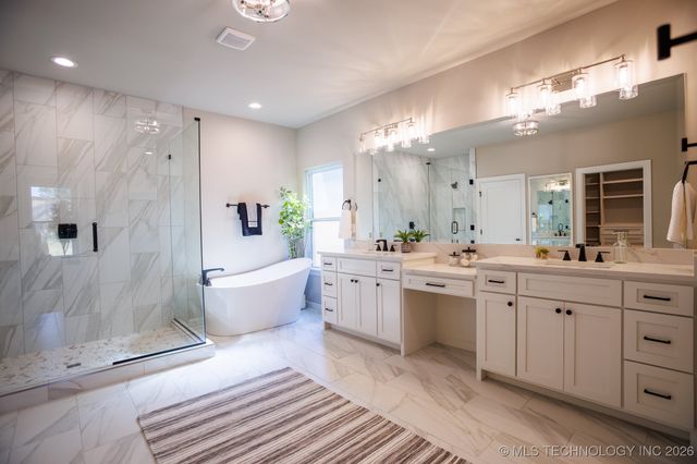 11260 S Fir Avenue, Jenks, OK 74037