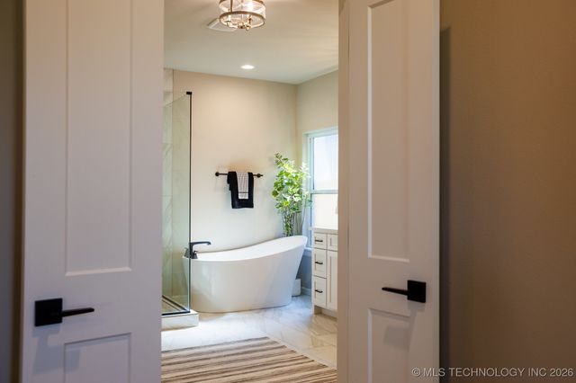 11260 S Fir Avenue, Jenks, OK 74037