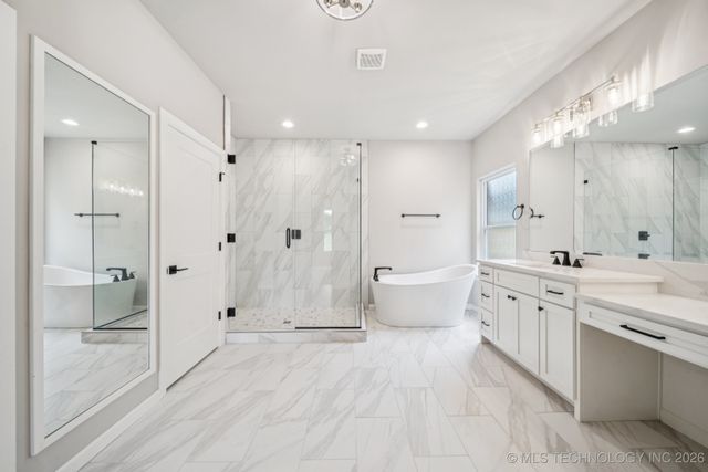 11260 S Fir Avenue, Jenks, OK 74037