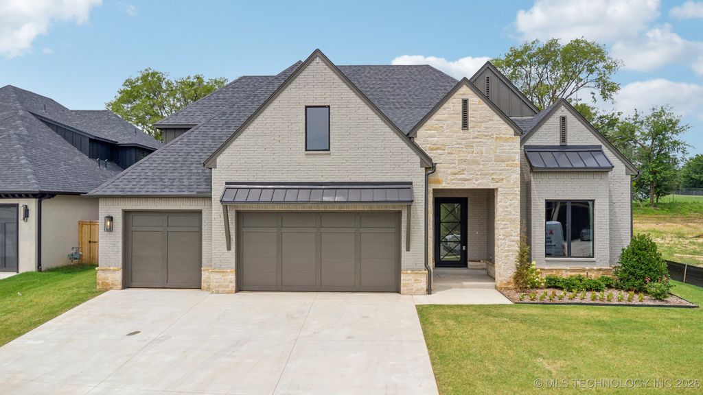 11260 S Fir Avenue, Jenks, OK 74037