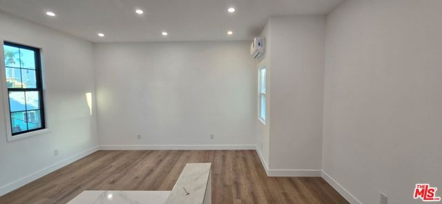 1047 Irolo Street 200, Los Angeles, CA 90006