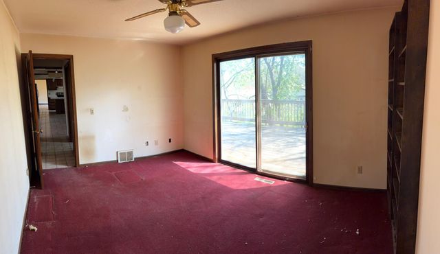 5505 Matterhorn Drive NE, Fridley, MN 55432