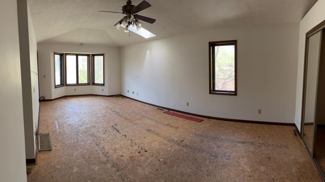 5505 Matterhorn Drive NE, Fridley, MN 55432