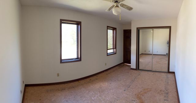 5505 Matterhorn Drive NE, Fridley, MN 55432