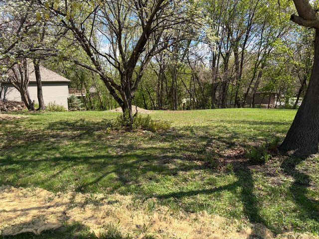 5505 Matterhorn Drive NE, Fridley, MN 55432