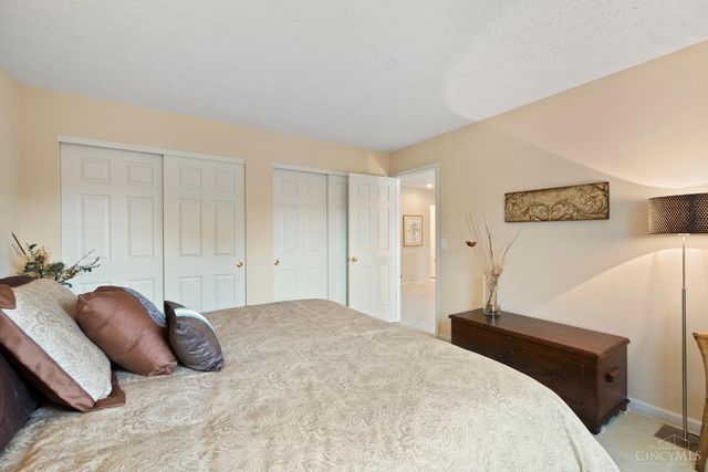 6120 Greenbrier Glen, Mason, OH 45040